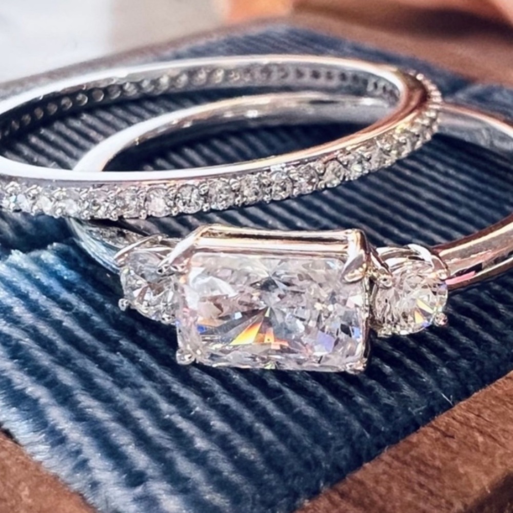 Swarovski Ring Set 2 Rings Silver White Rhodium Unique Cut/Eternity Band - Picture 1 of 14
